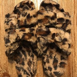 BNWOT’s faux leopard slides